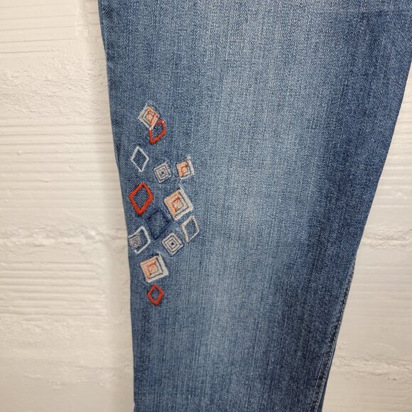 Democracy Women's Size 10 Jeans Girlfriend Distressed Embroidered - Picture 7 of 8